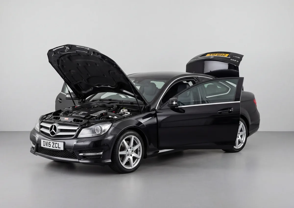 Mercedes-Benz C 250 coupé print example, bonnet, boot and door open