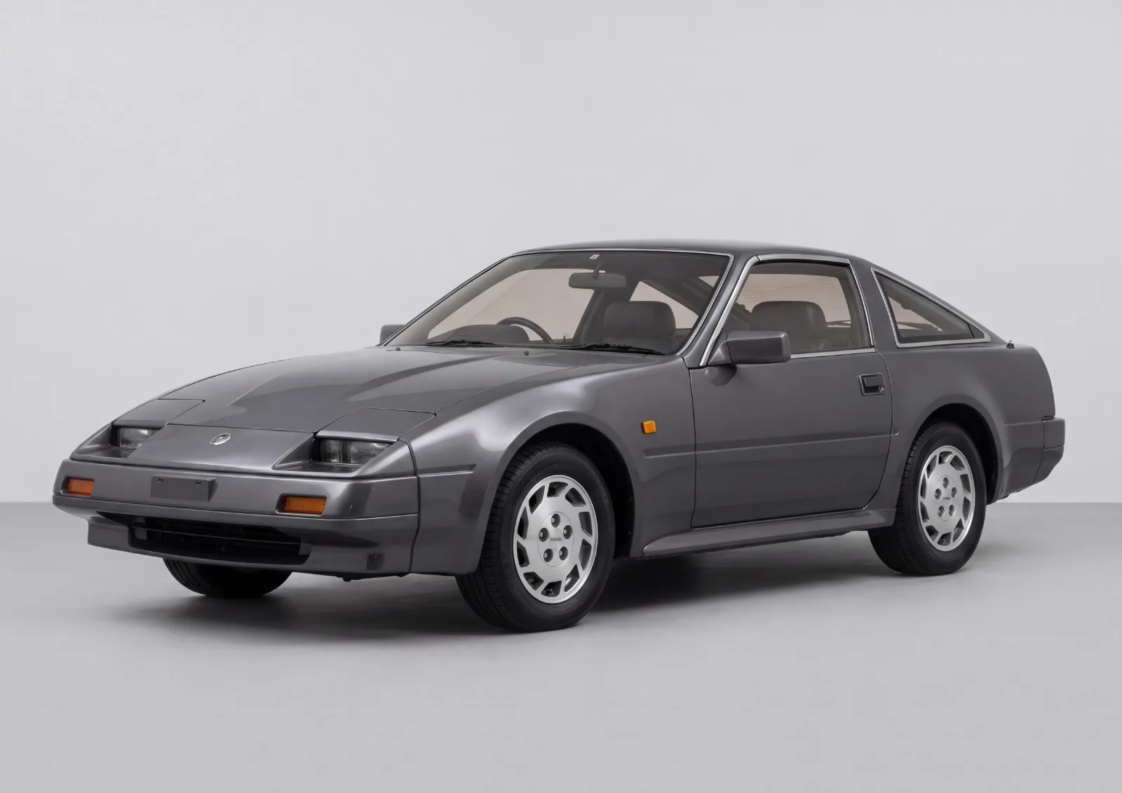 1988 Nissan 300ZX (Z31) Turbo 2+2 in Dark grey · Gloss, Carbonography print